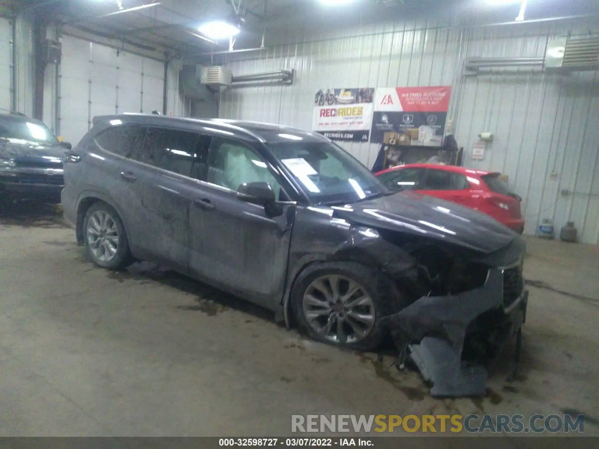 1 Photograph of a damaged car 5TDDZRBH8MS070704 TOYOTA HIGHLANDER 2021