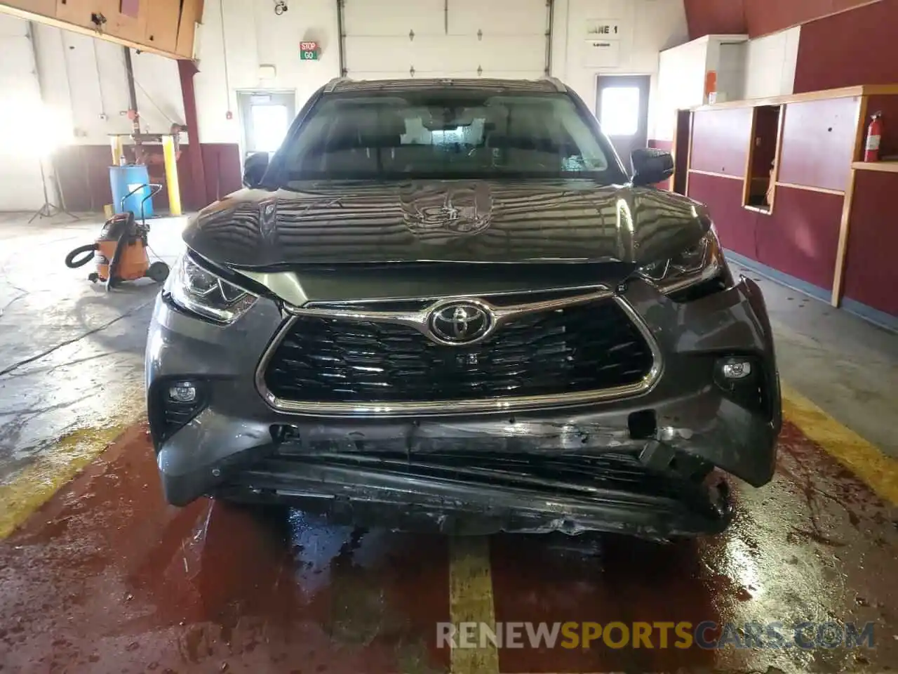 5 Photograph of a damaged car 5TDDZRBH8MS557028 TOYOTA HIGHLANDER 2021