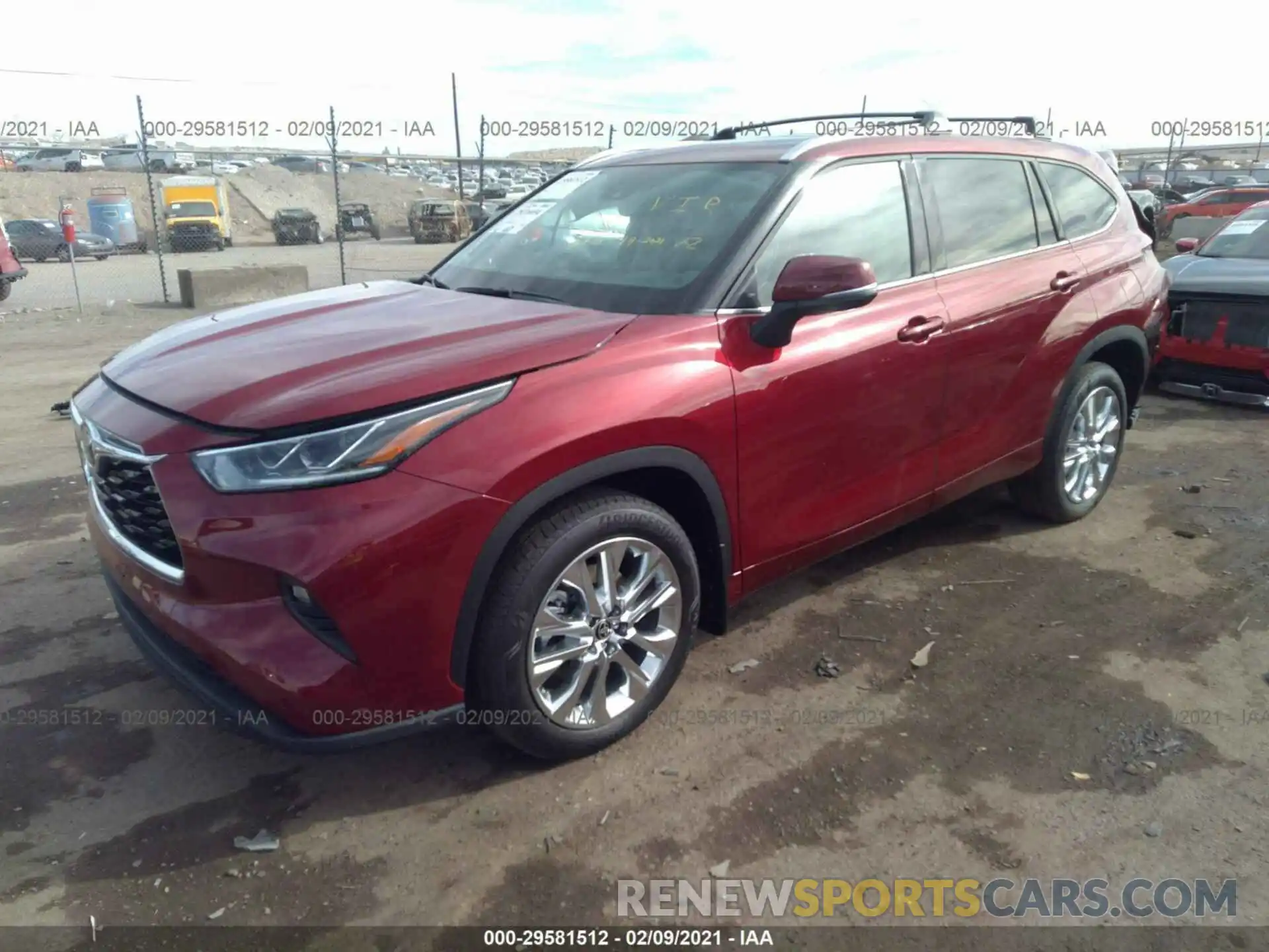 2 Photograph of a damaged car 5TDDZRBH9MS524796 TOYOTA HIGHLANDER 2021