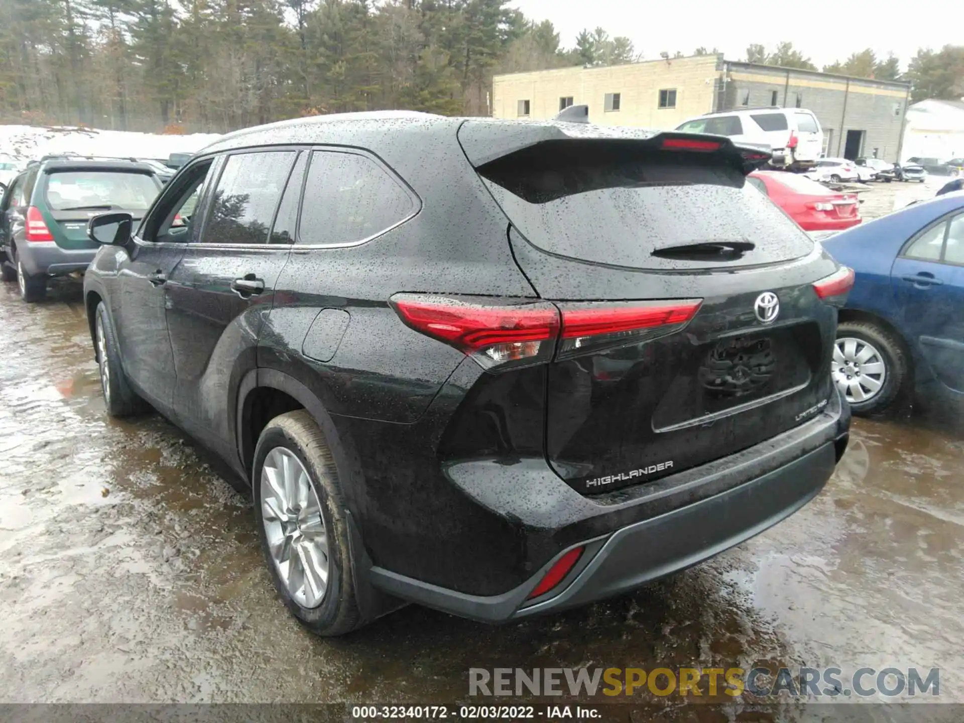 3 Photograph of a damaged car 5TDDZRBHXMS532793 TOYOTA HIGHLANDER 2021