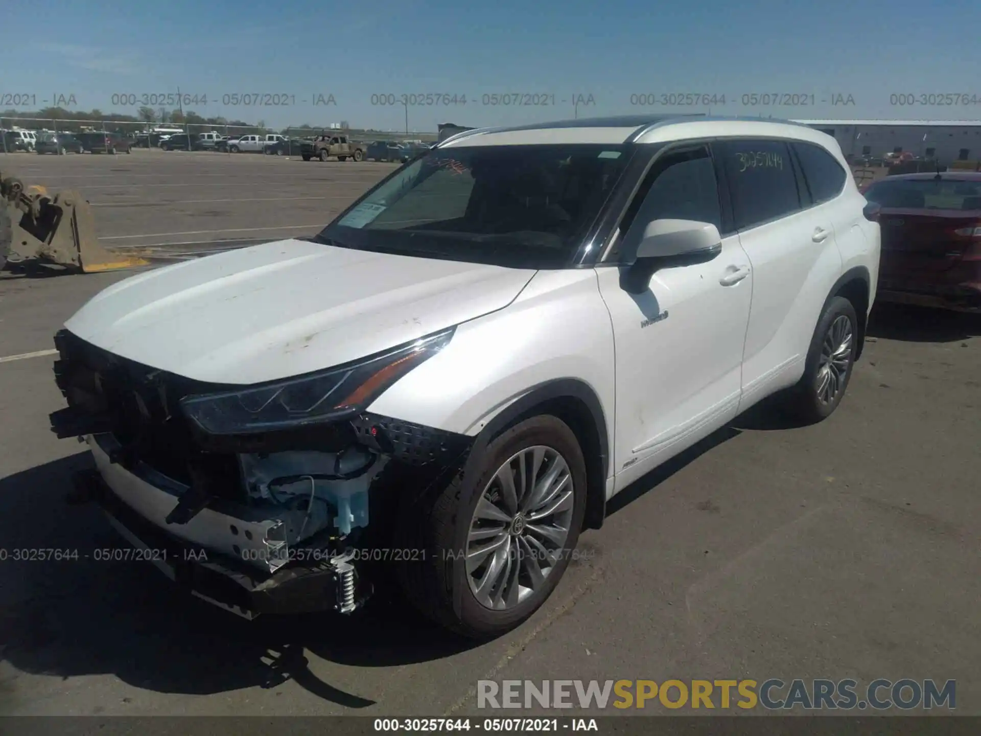 2 Photograph of a damaged car 5TDEBRCH1MS039897 TOYOTA HIGHLANDER 2021