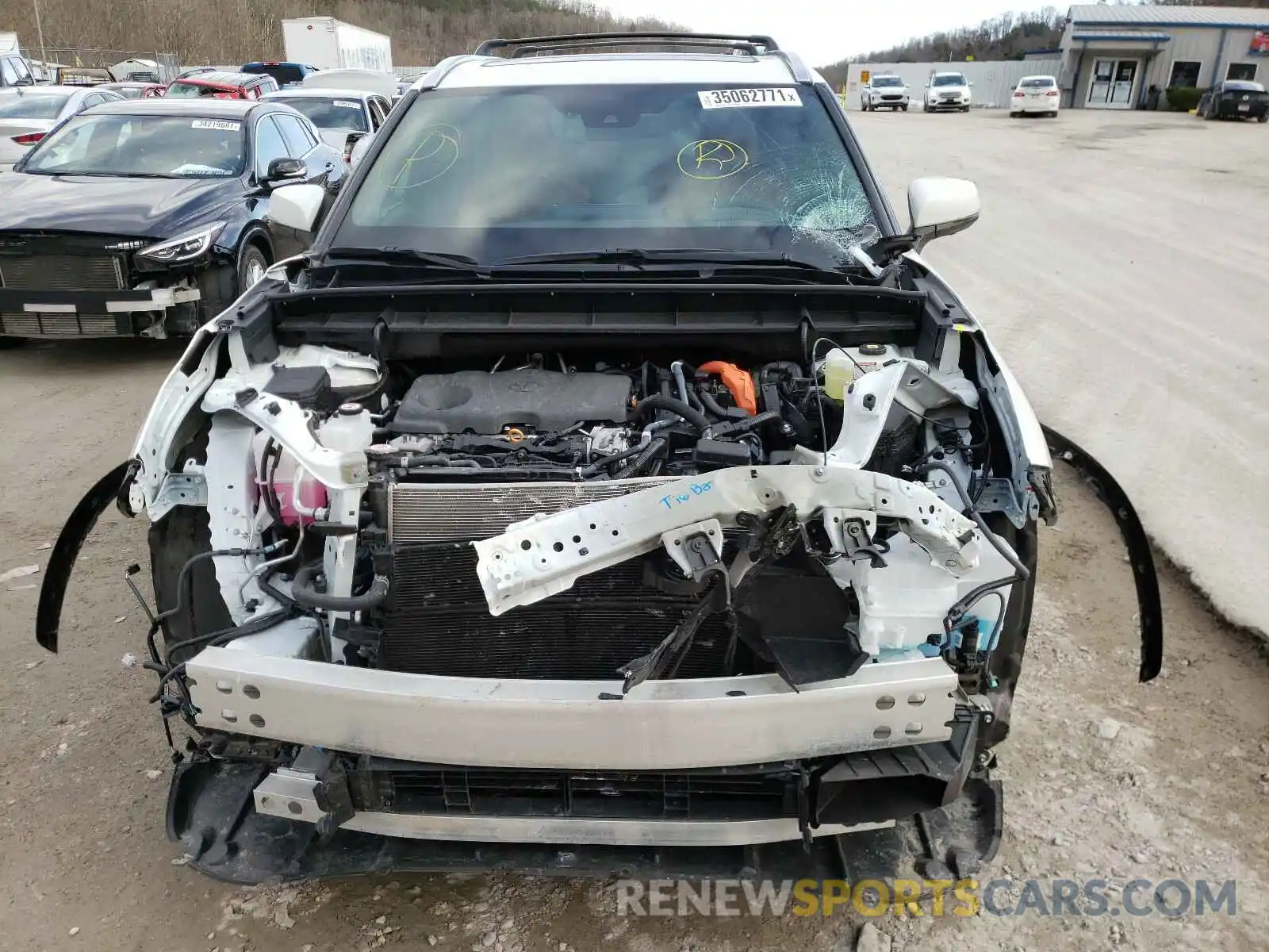 9 Photograph of a damaged car 5TDEBRCH3MS022874 TOYOTA HIGHLANDER 2021