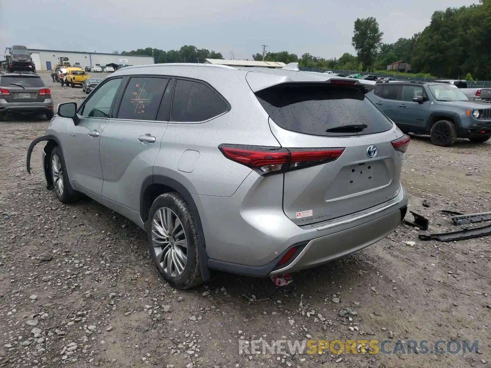 3 Photograph of a damaged car 5TDEBRCH3MS027640 TOYOTA HIGHLANDER 2021