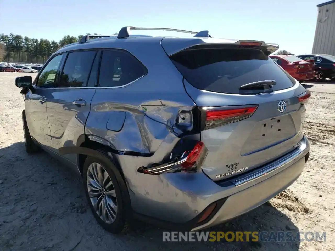 3 Photograph of a damaged car 5TDEBRCH4MS026173 TOYOTA HIGHLANDER 2021