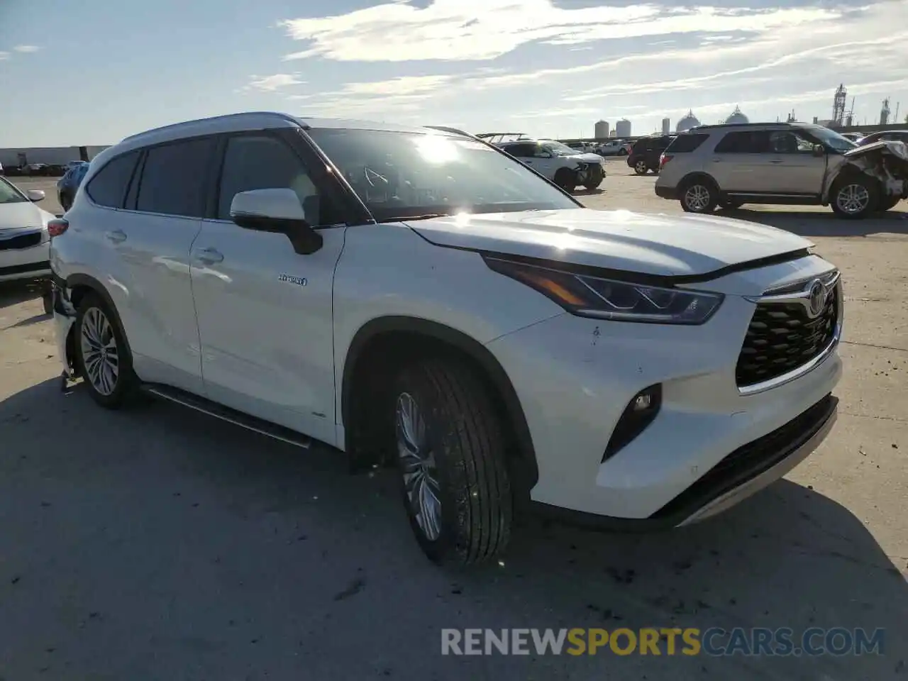 1 Photograph of a damaged car 5TDEBRCH4MS026223 TOYOTA HIGHLANDER 2021