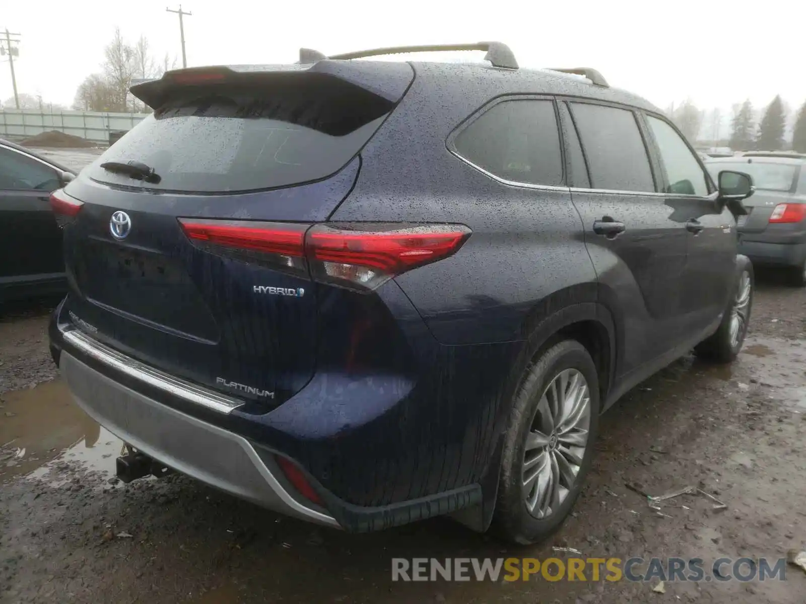 4 Photograph of a damaged car 5TDEBRCH6MS016230 TOYOTA HIGHLANDER 2021