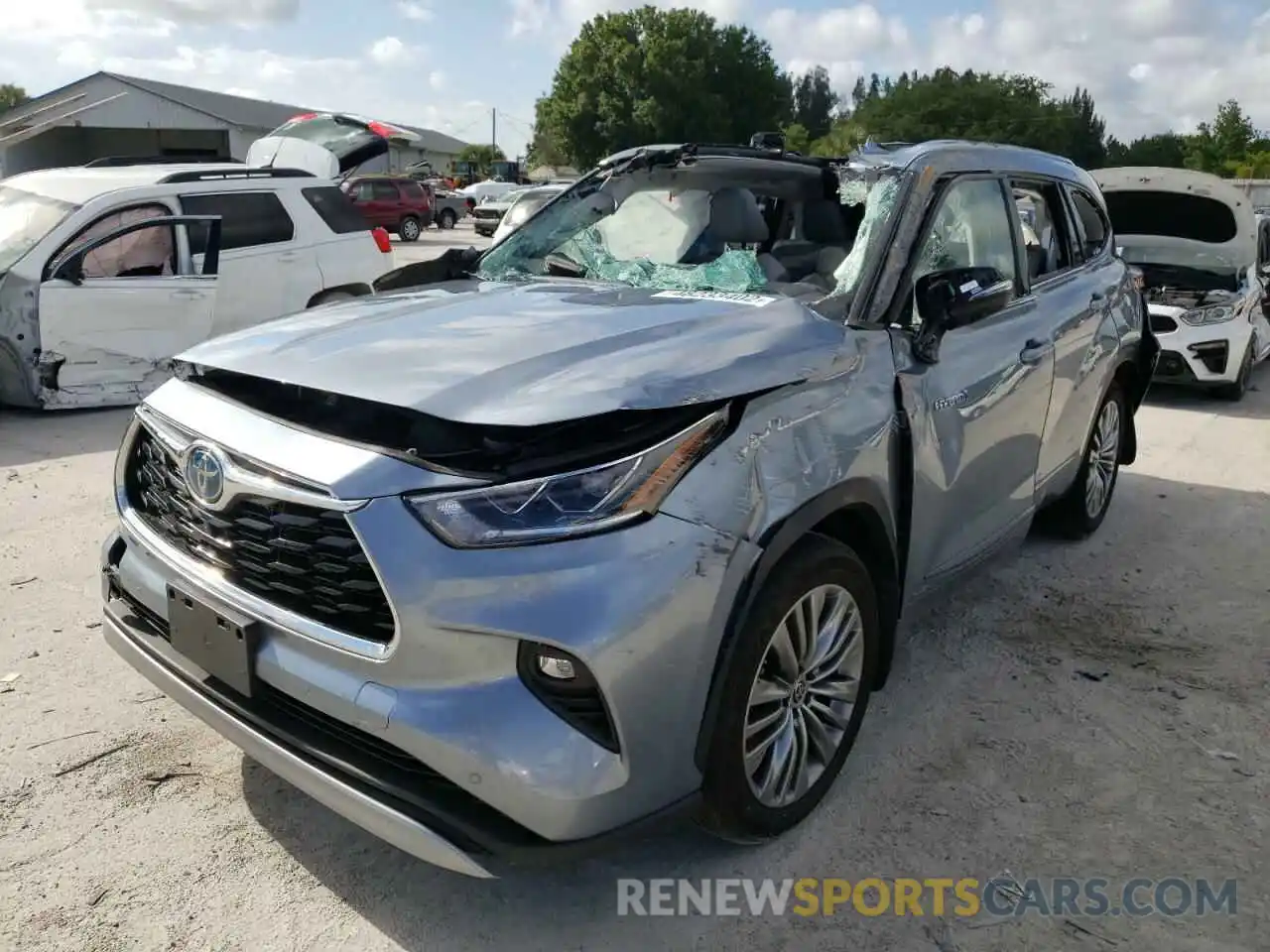 2 Photograph of a damaged car 5TDEBRCH6MS022318 TOYOTA HIGHLANDER 2021