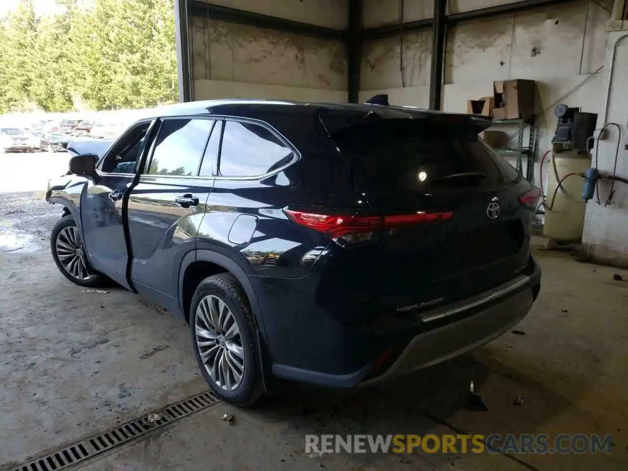 3 Photograph of a damaged car 5TDEBRCH6MS045775 TOYOTA HIGHLANDER 2021