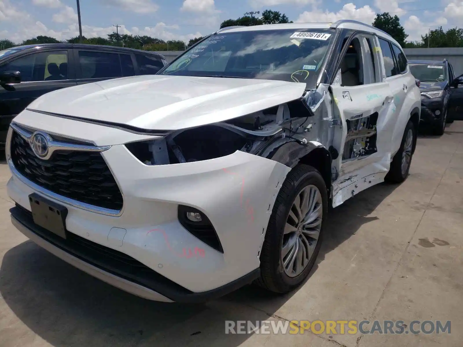 9 Photograph of a damaged car 5TDEBRCH7MS038267 TOYOTA HIGHLANDER 2021