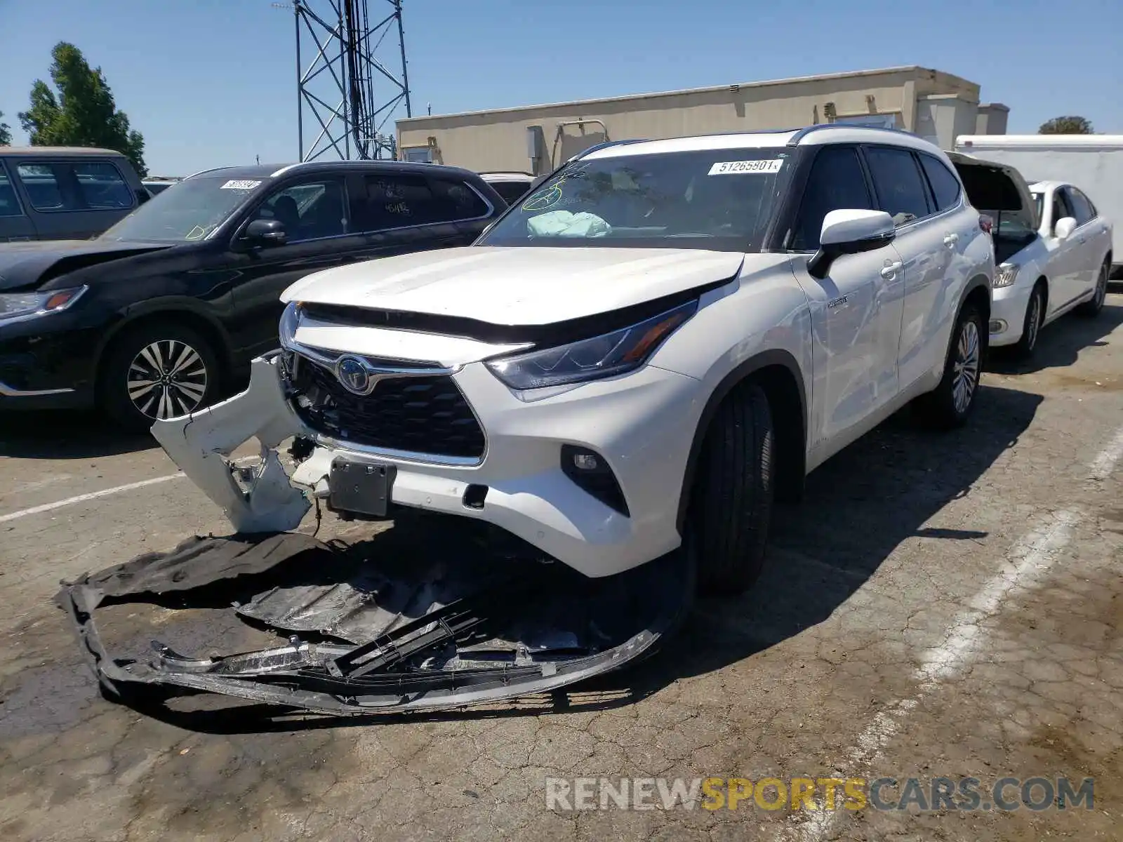 2 Photograph of a damaged car 5TDEBRCH8MS026385 TOYOTA HIGHLANDER 2021