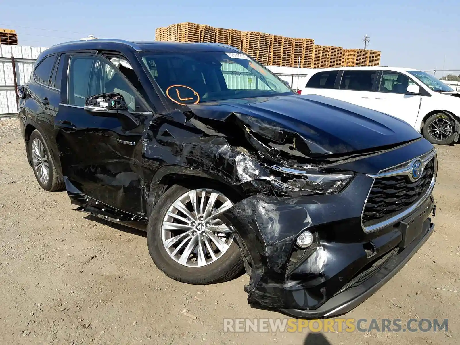 1 Photograph of a damaged car 5TDEBRCH8MS026788 TOYOTA HIGHLANDER 2021