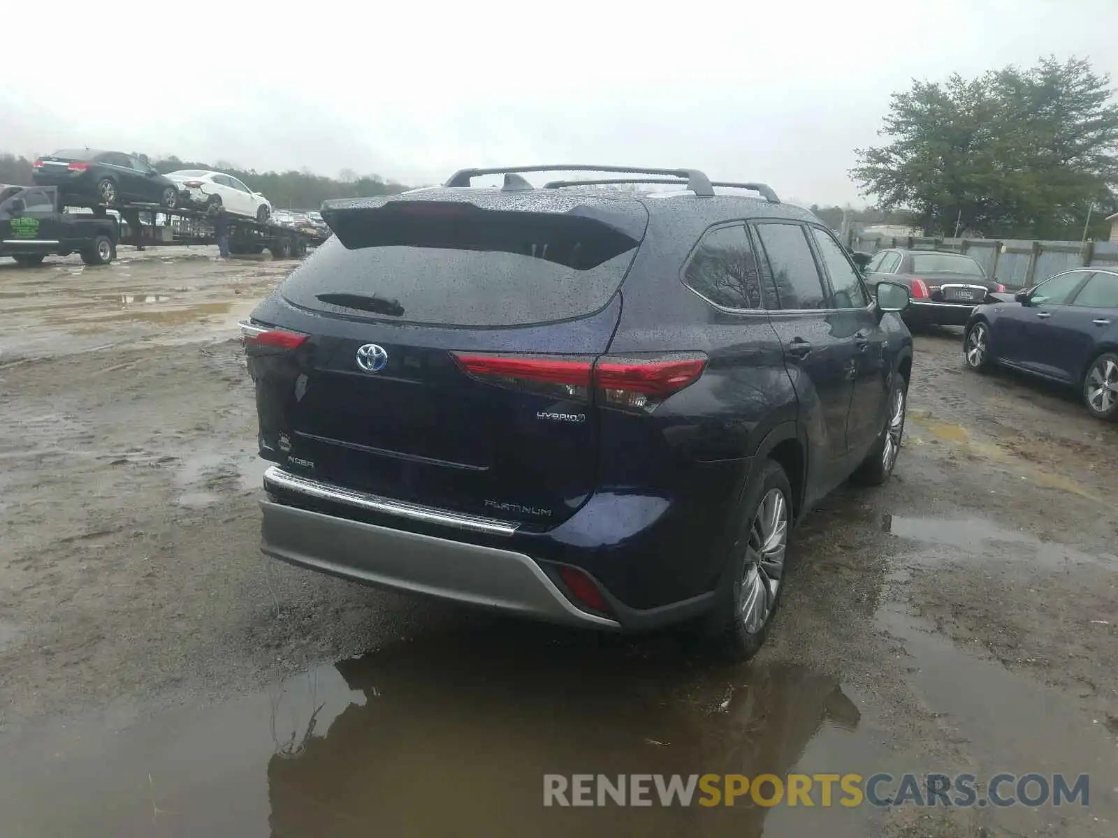 4 Photograph of a damaged car 5TDEBRCH9MS018831 TOYOTA HIGHLANDER 2021