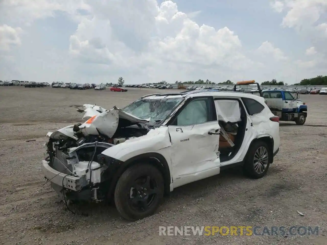 2 Photograph of a damaged car 5TDEBRCH9MS041722 TOYOTA HIGHLANDER 2021