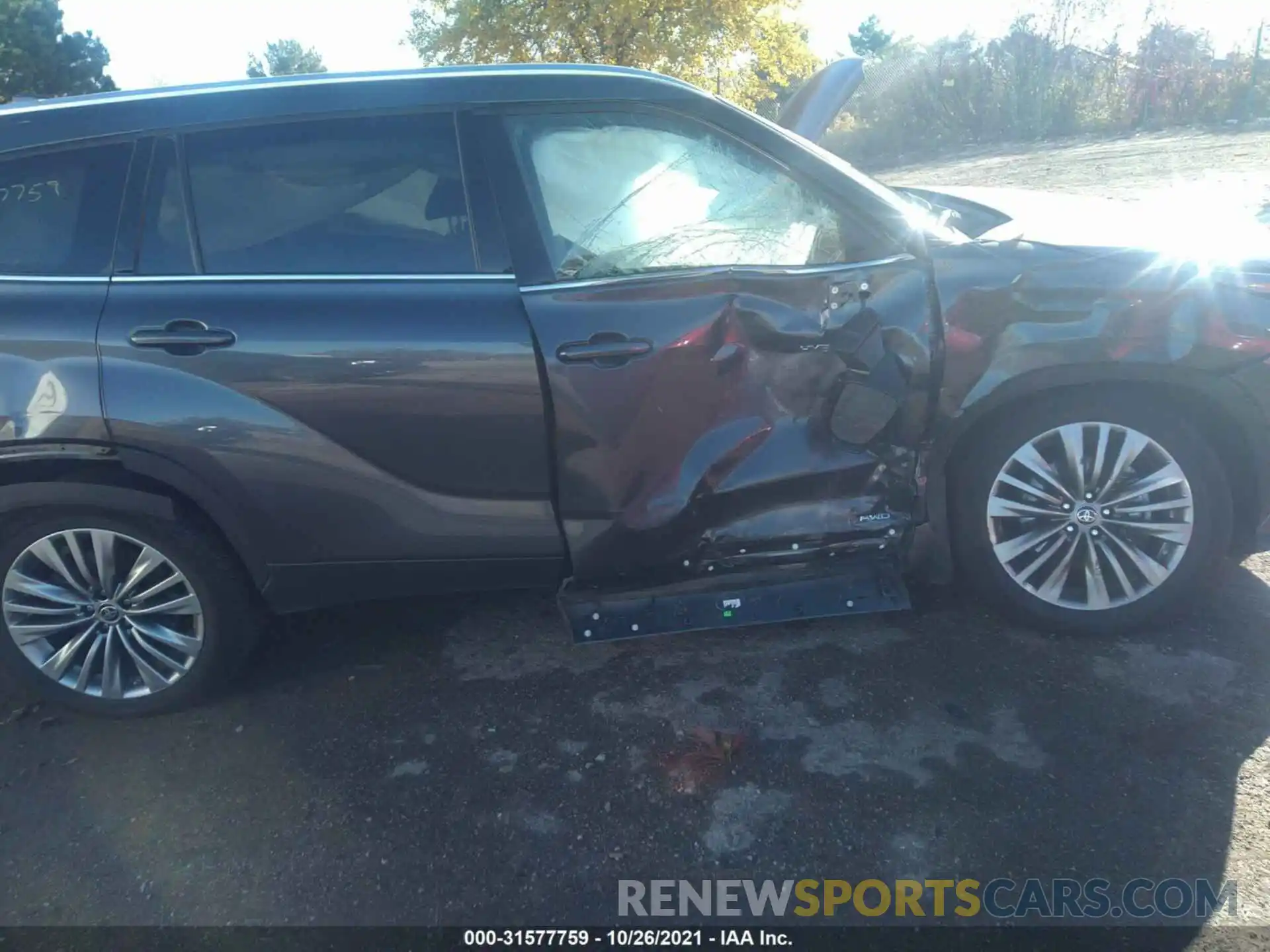 6 Photograph of a damaged car 5TDEBRCHXMS020975 TOYOTA HIGHLANDER 2021