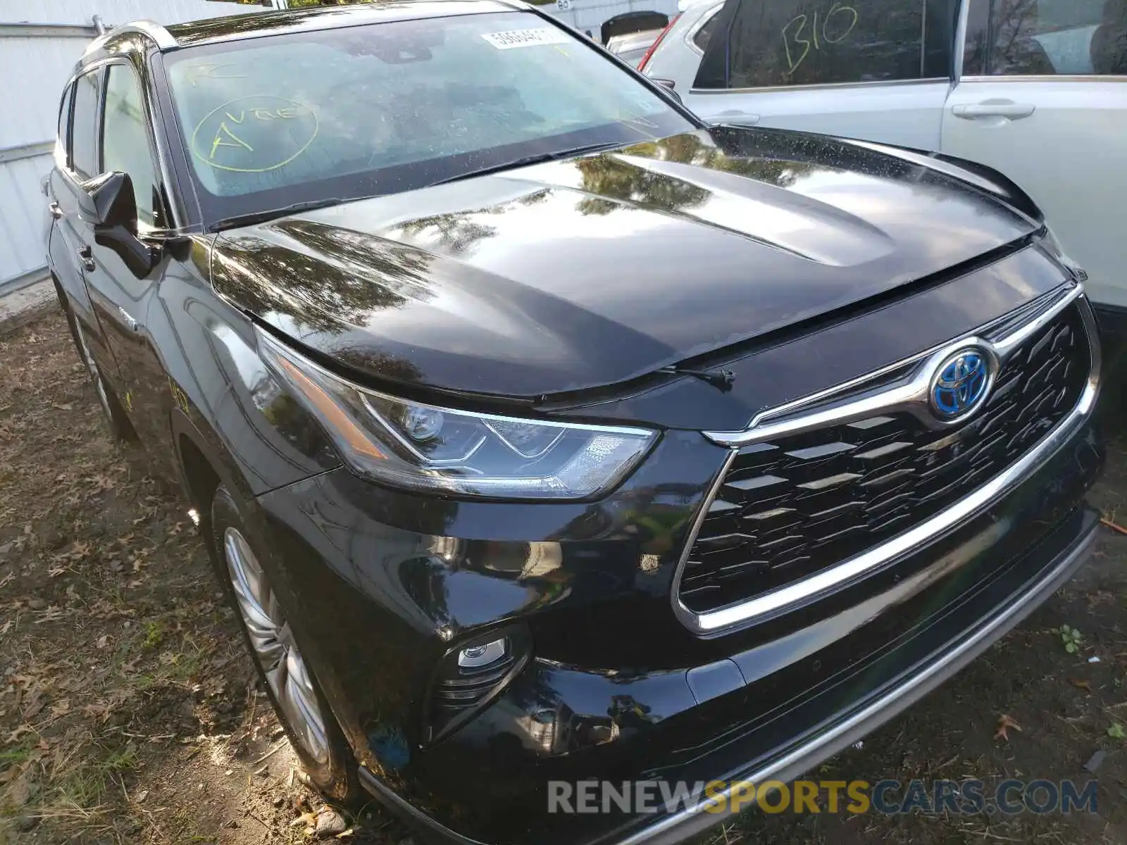 1 Photograph of a damaged car 5TDEBRCHXMS025710 TOYOTA HIGHLANDER 2021