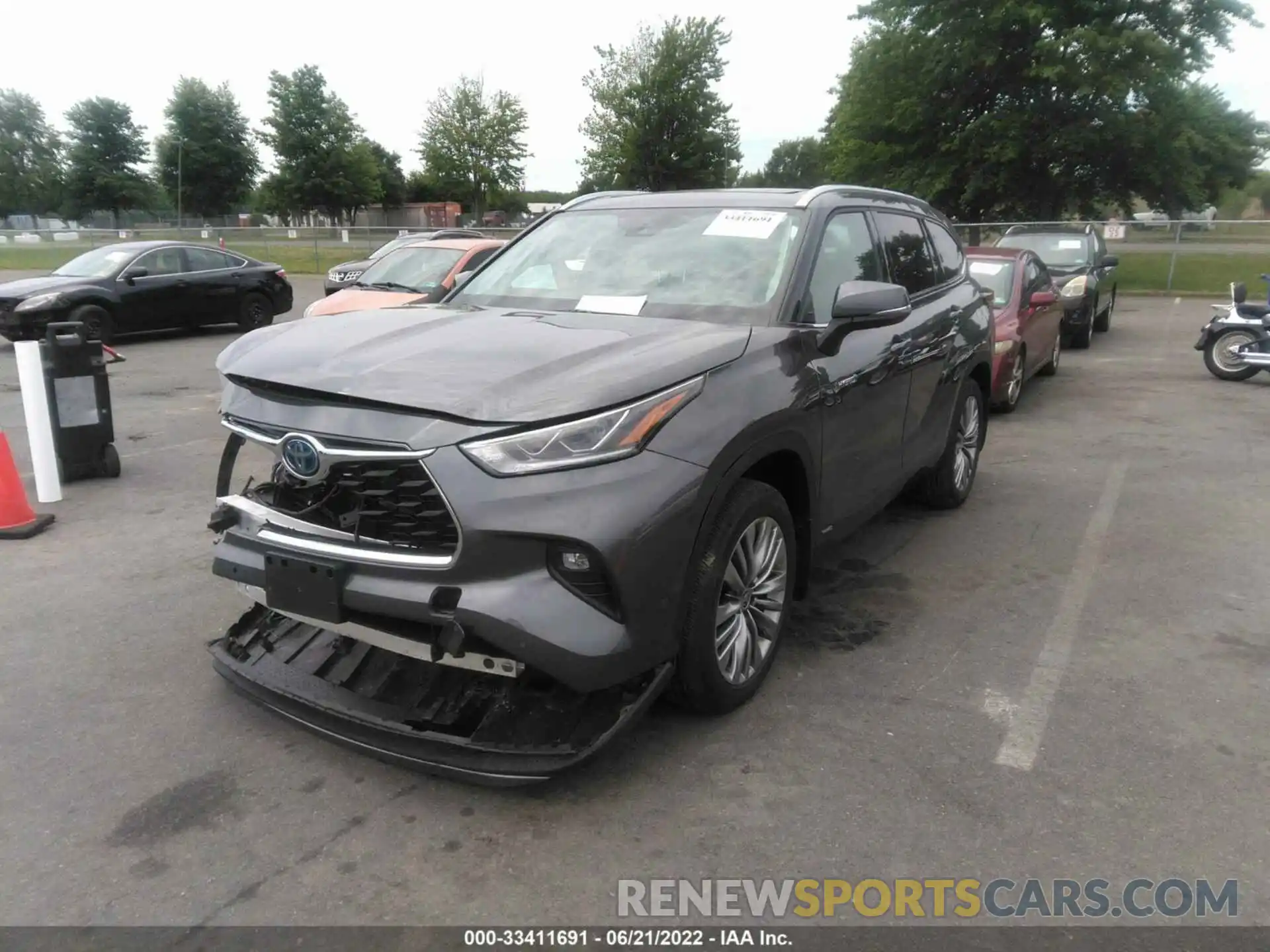 2 Photograph of a damaged car 5TDEBRCHXMS027182 TOYOTA HIGHLANDER 2021