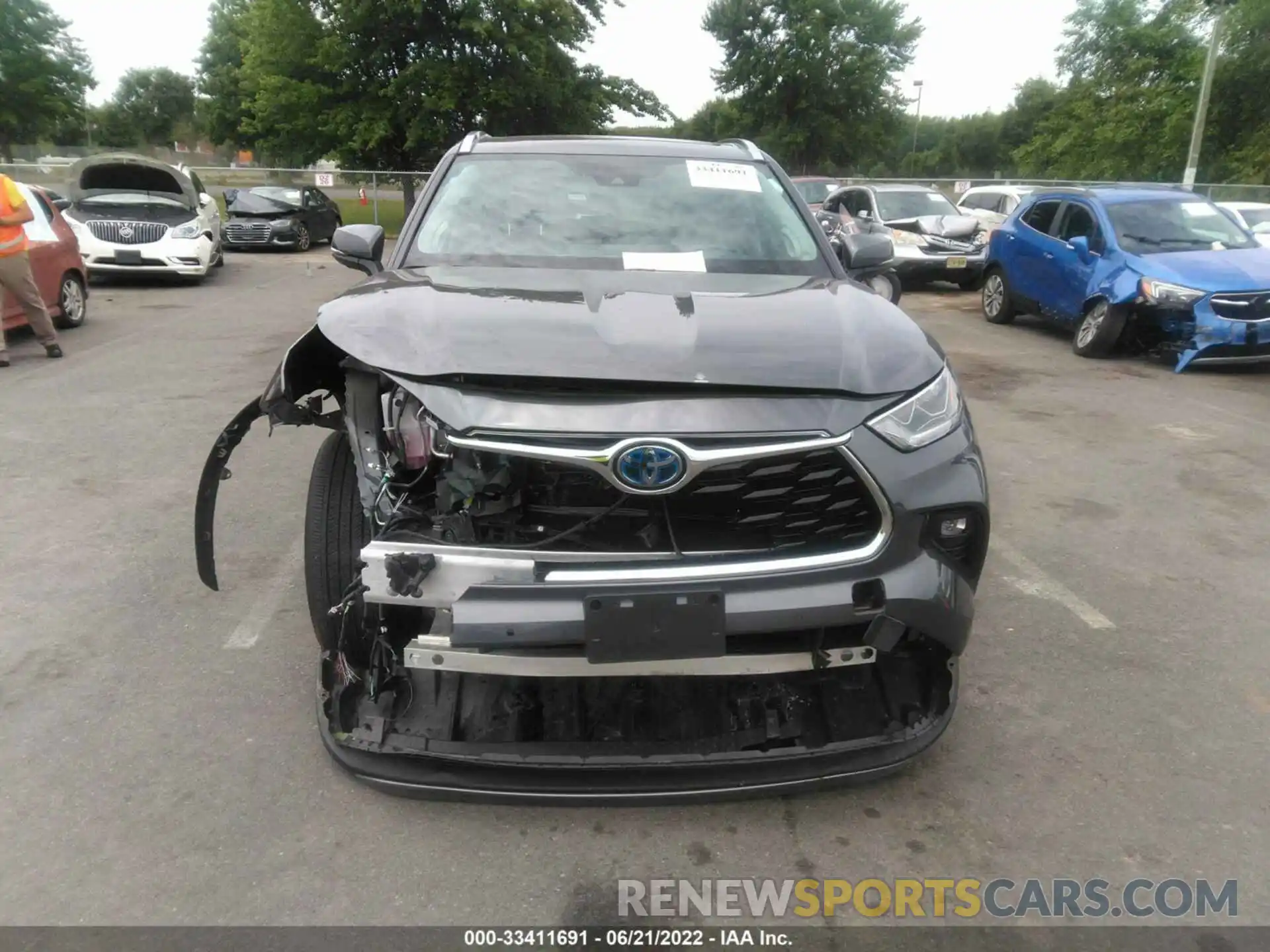 6 Photograph of a damaged car 5TDEBRCHXMS027182 TOYOTA HIGHLANDER 2021