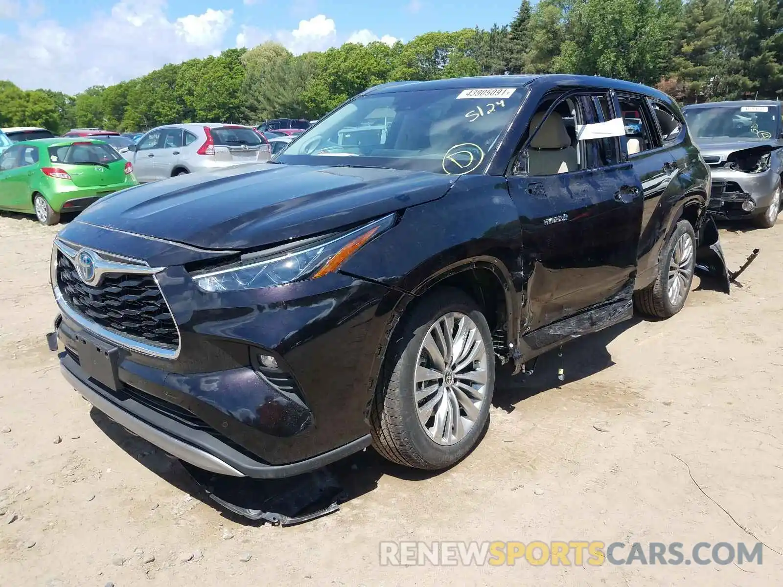 2 Photograph of a damaged car 5TDEBRCHXMS029093 TOYOTA HIGHLANDER 2021