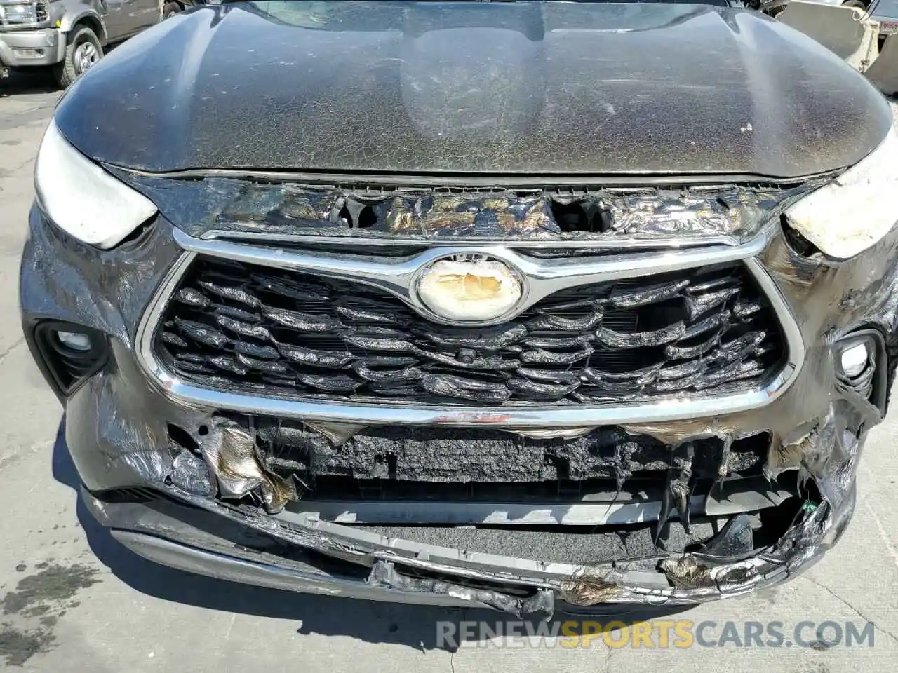 9 Photograph of a damaged car 5TDEBRCHXMS068296 TOYOTA HIGHLANDER 2021