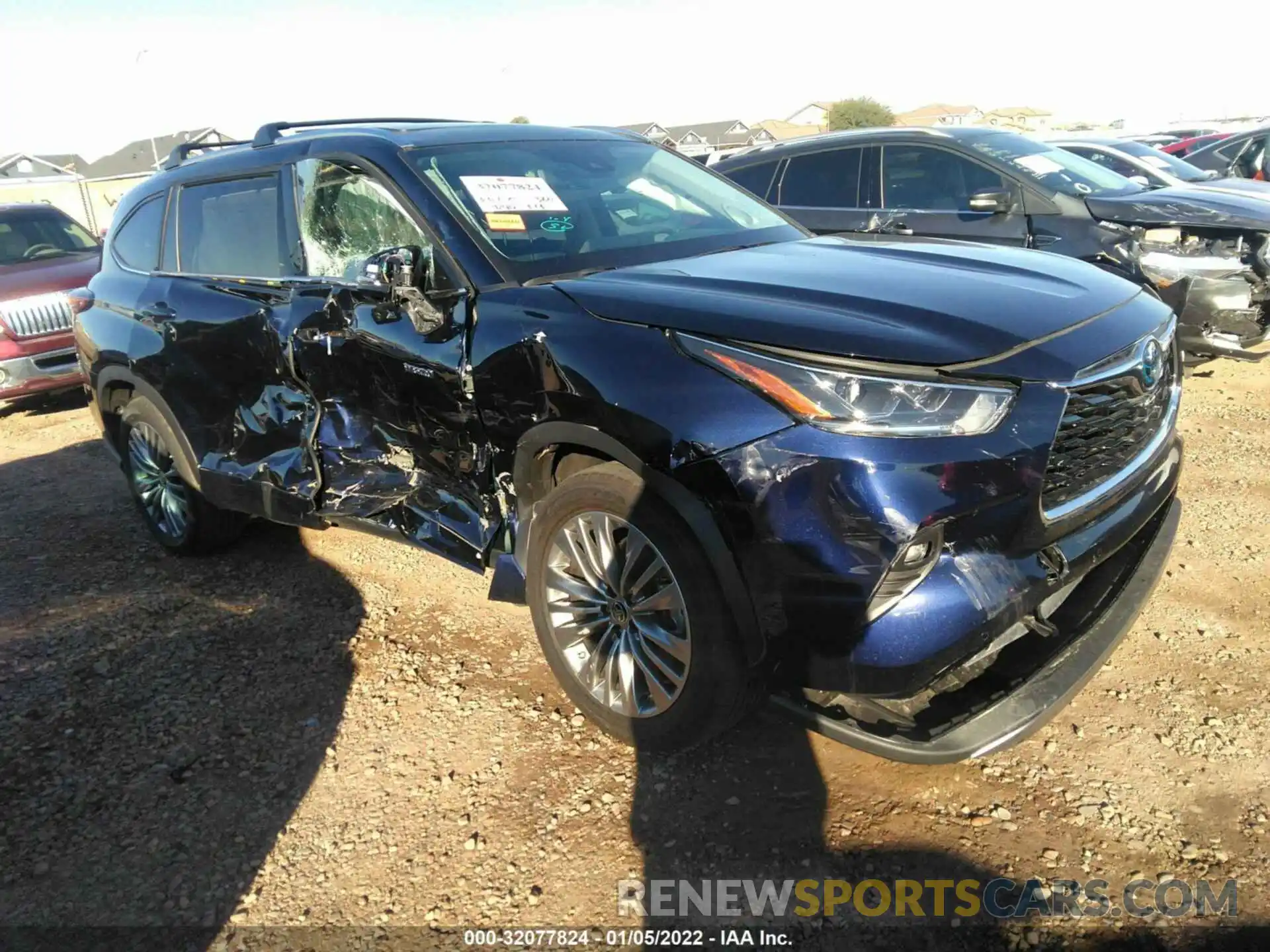 1 Photograph of a damaged car 5TDFARAH3MS005681 TOYOTA HIGHLANDER 2021