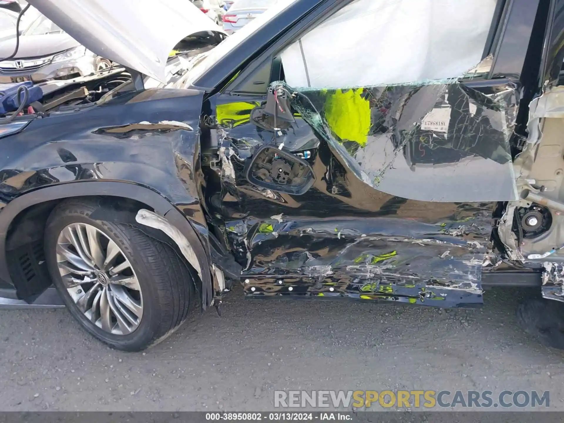 22 Photograph of a damaged car 5TDFARAH8MS007023 TOYOTA HIGHLANDER 2021