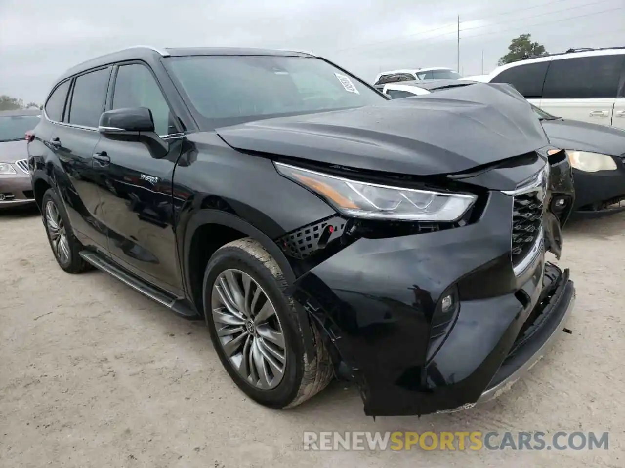 1 Photograph of a damaged car 5TDFARAH8MS009029 TOYOTA HIGHLANDER 2021