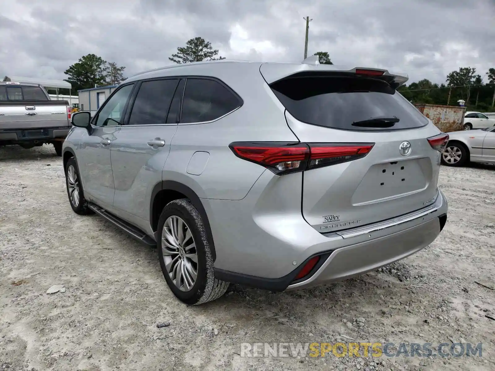 3 Photograph of a damaged car 5TDFZRAH0MS057634 TOYOTA HIGHLANDER 2021