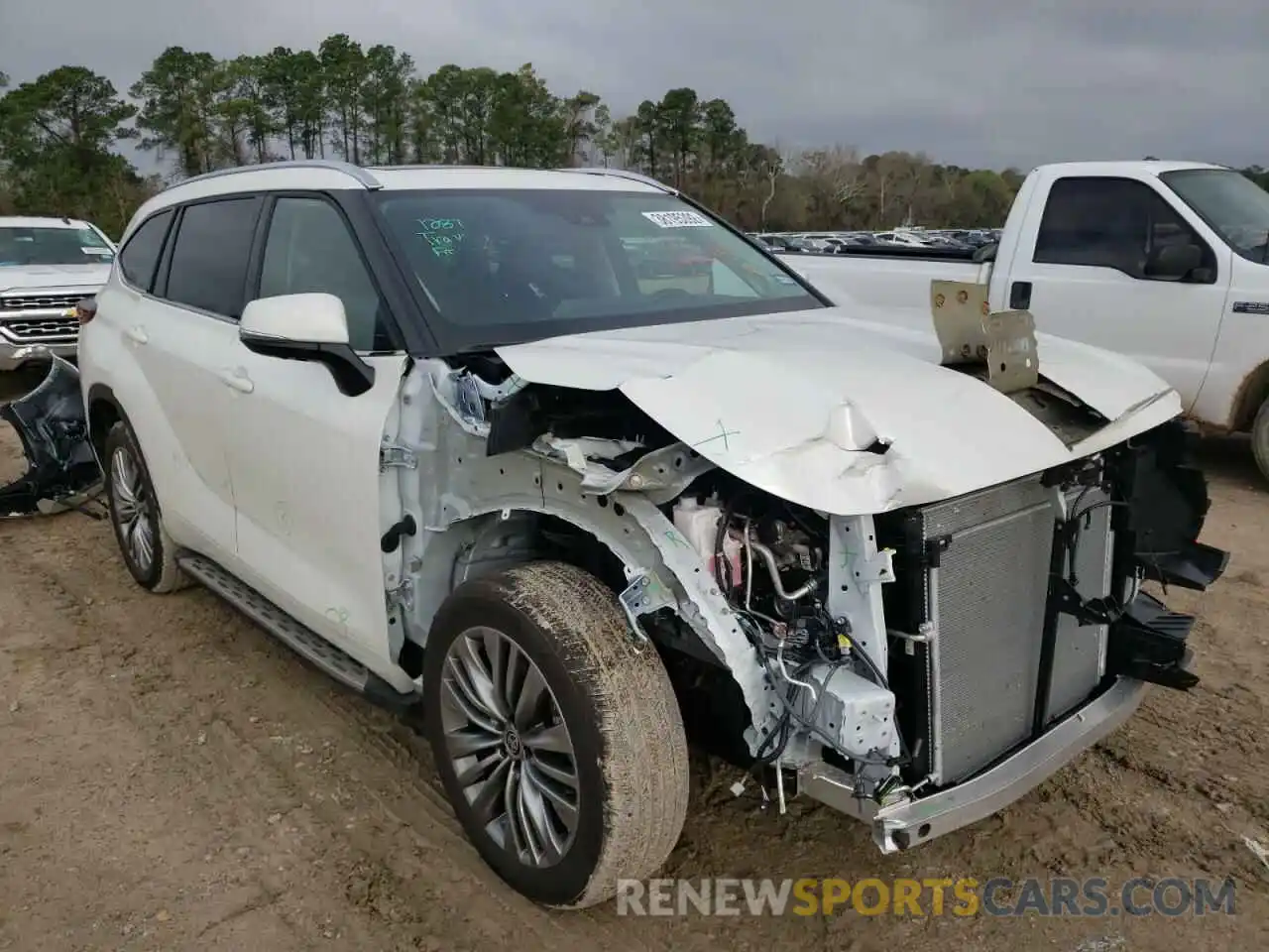 1 Photograph of a damaged car 5TDFZRAH1MS071462 TOYOTA HIGHLANDER 2021