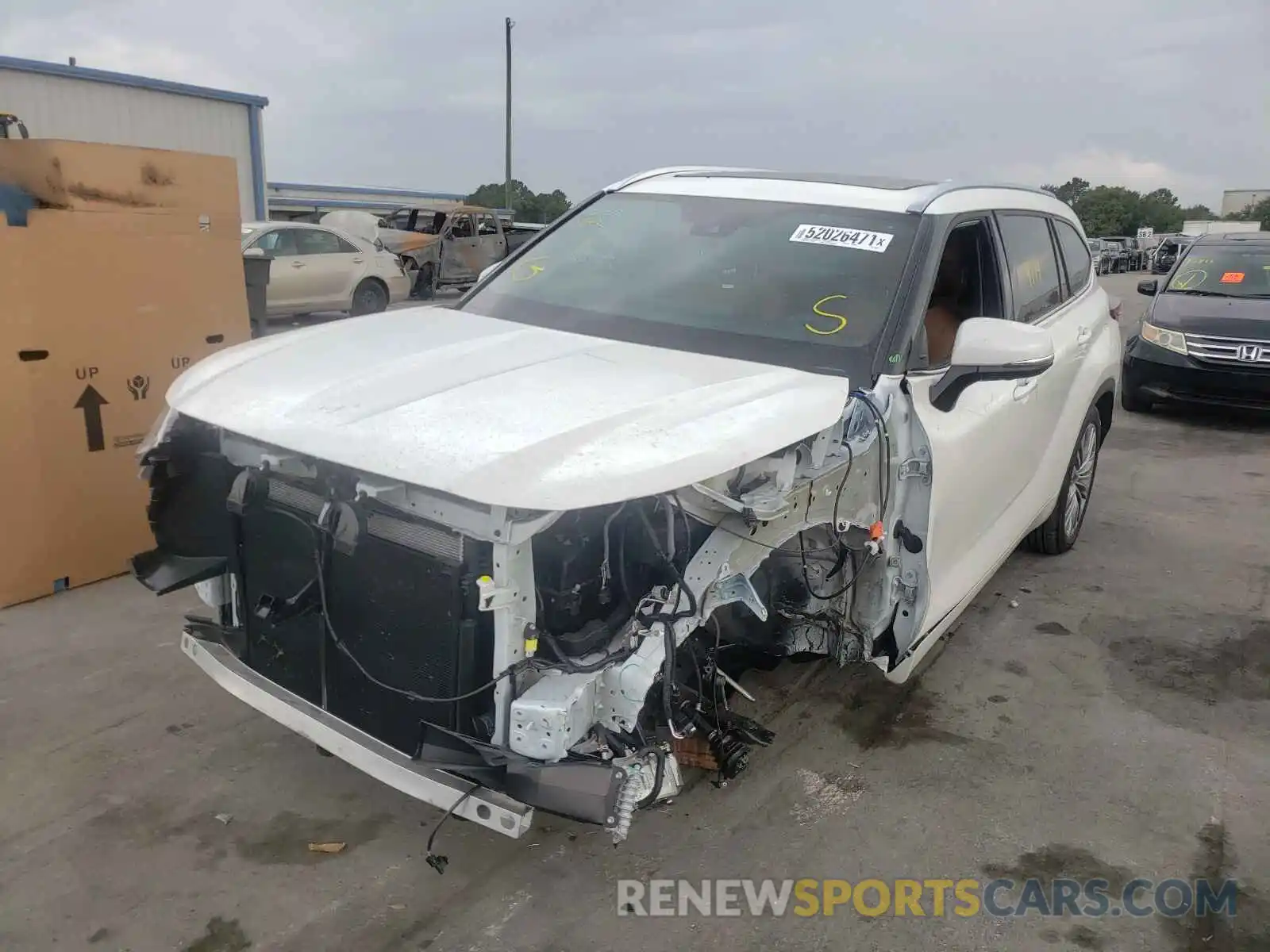 2 Photograph of a damaged car 5TDFZRAH3MS048345 TOYOTA HIGHLANDER 2021