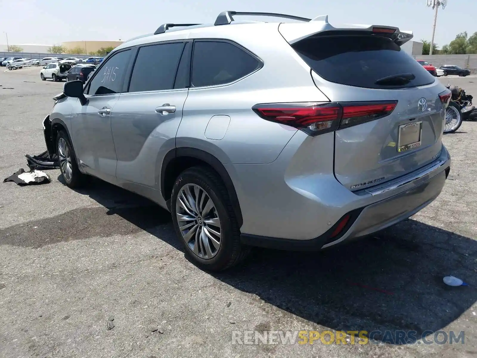 3 Photograph of a damaged car 5TDFZRAH3MS070054 TOYOTA HIGHLANDER 2021