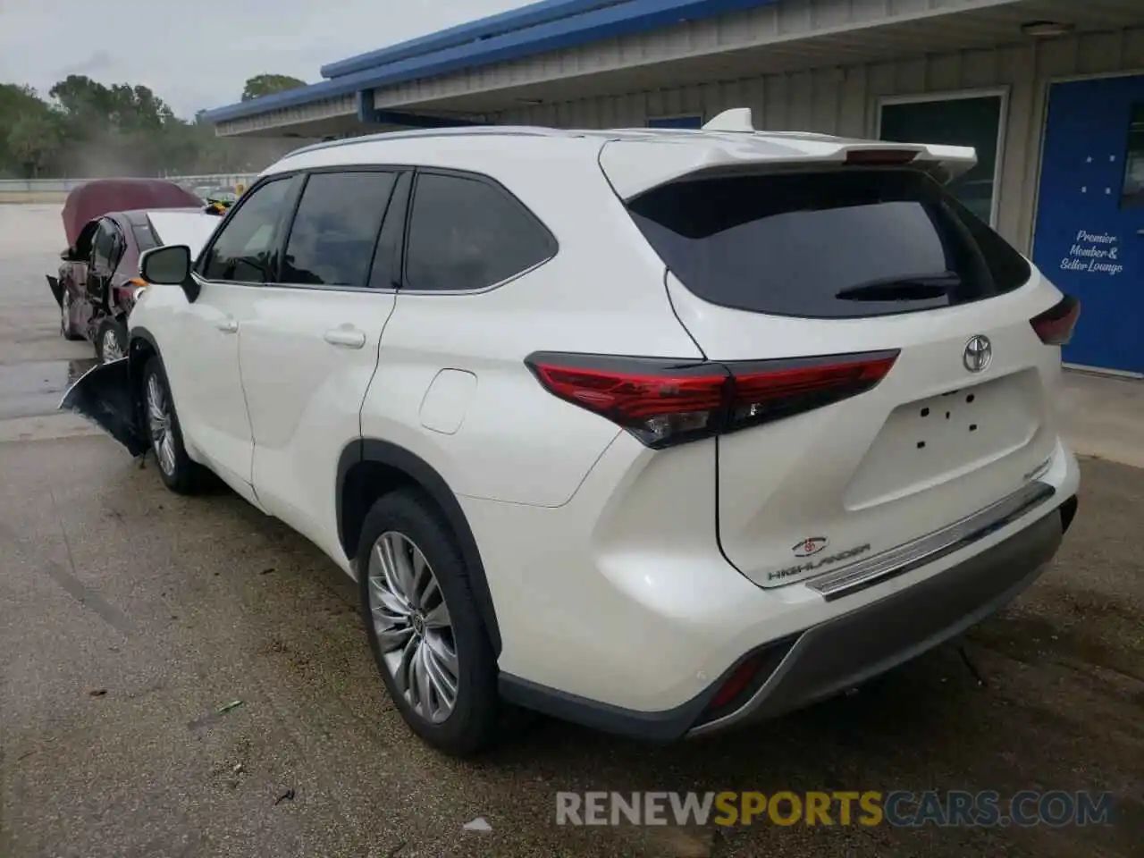 3 Photograph of a damaged car 5TDFZRAH4MS072721 TOYOTA HIGHLANDER 2021