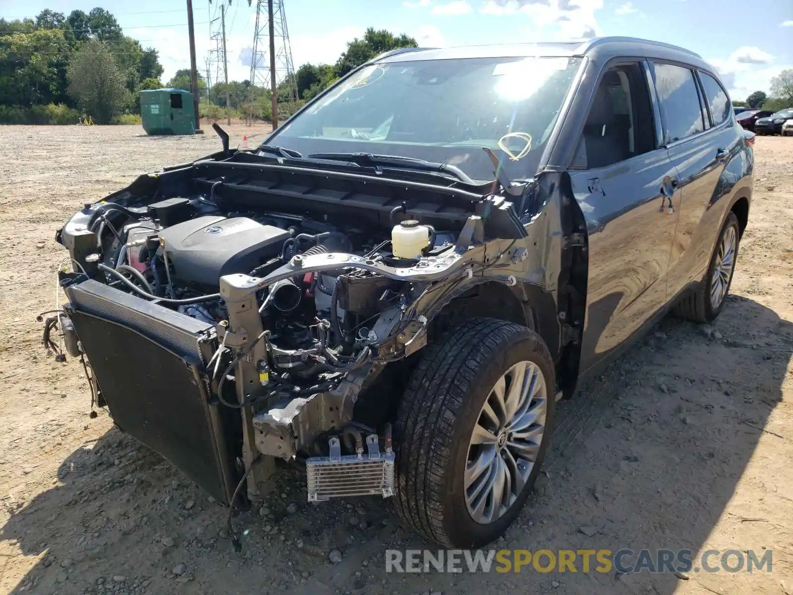 2 Photograph of a damaged car 5TDFZRAH6MS040921 TOYOTA HIGHLANDER 2021