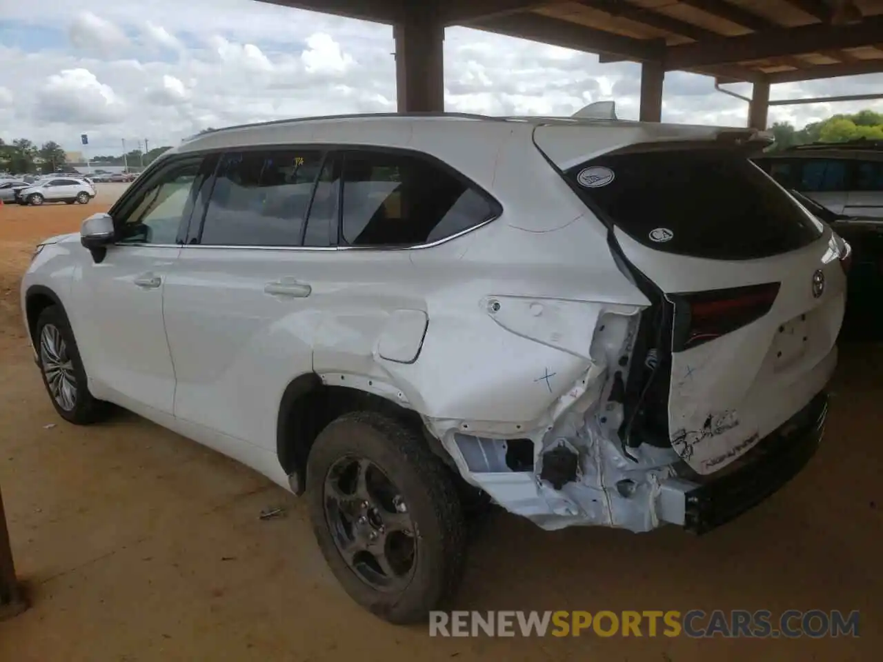 3 Photograph of a damaged car 5TDFZRAH6MS046475 TOYOTA HIGHLANDER 2021