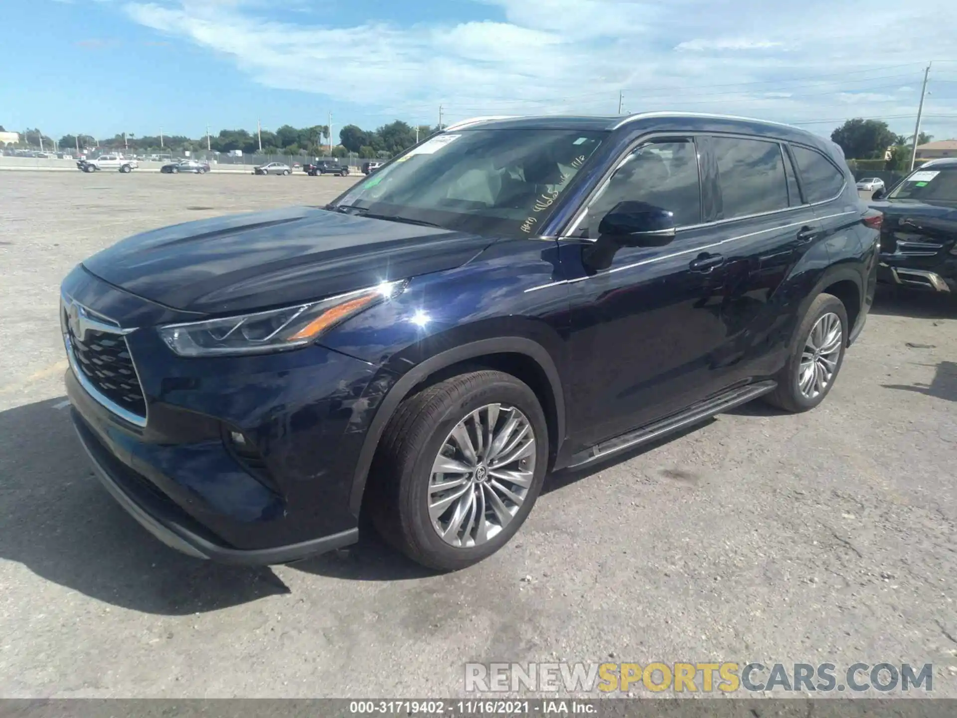 2 Photograph of a damaged car 5TDFZRAH8MS041665 TOYOTA HIGHLANDER 2021