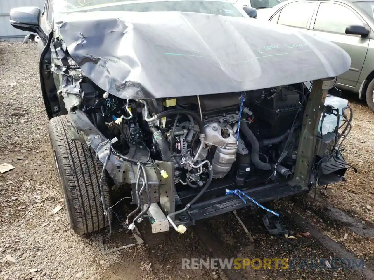 9 Photograph of a damaged car 5TDFZRAH8MS059017 TOYOTA HIGHLANDER 2021