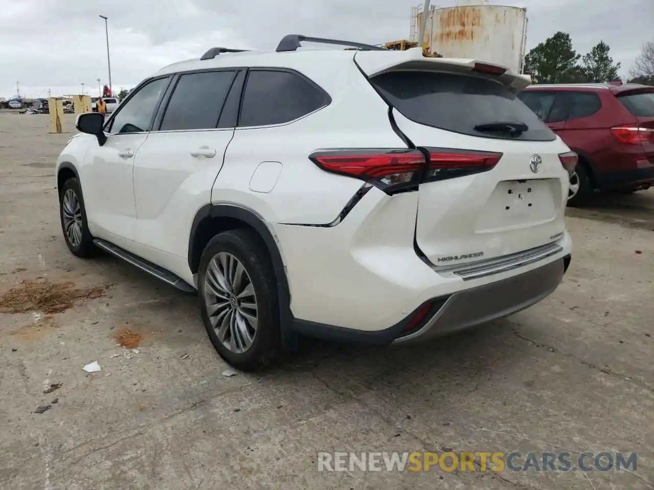 3 Photograph of a damaged car 5TDFZRAH8MS074021 TOYOTA HIGHLANDER 2021