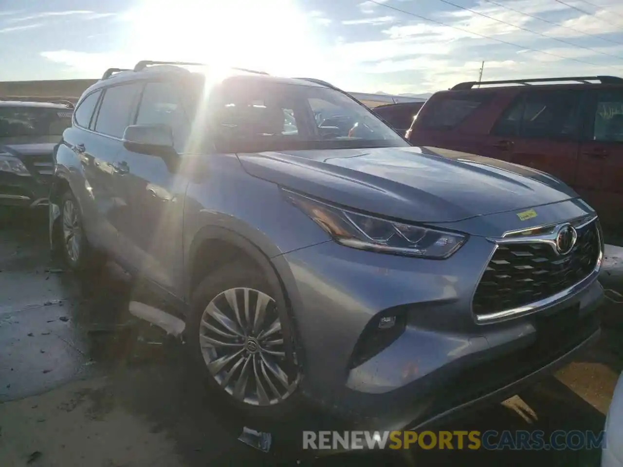 1 Photograph of a damaged car 5TDFZRBH1MS076594 TOYOTA HIGHLANDER 2021