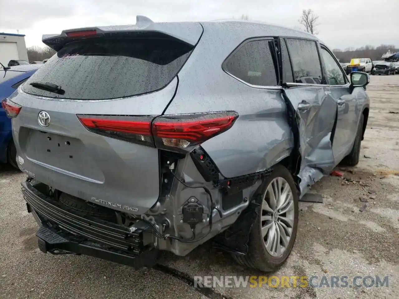 4 Photograph of a damaged car 5TDFZRBH1MS085957 TOYOTA HIGHLANDER 2021