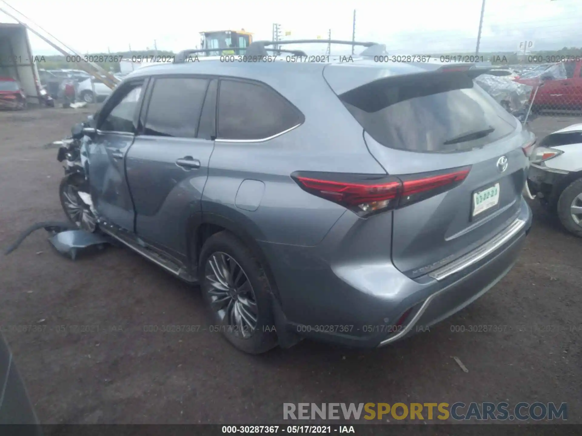 3 Photograph of a damaged car 5TDFZRBH1MS099129 TOYOTA HIGHLANDER 2021