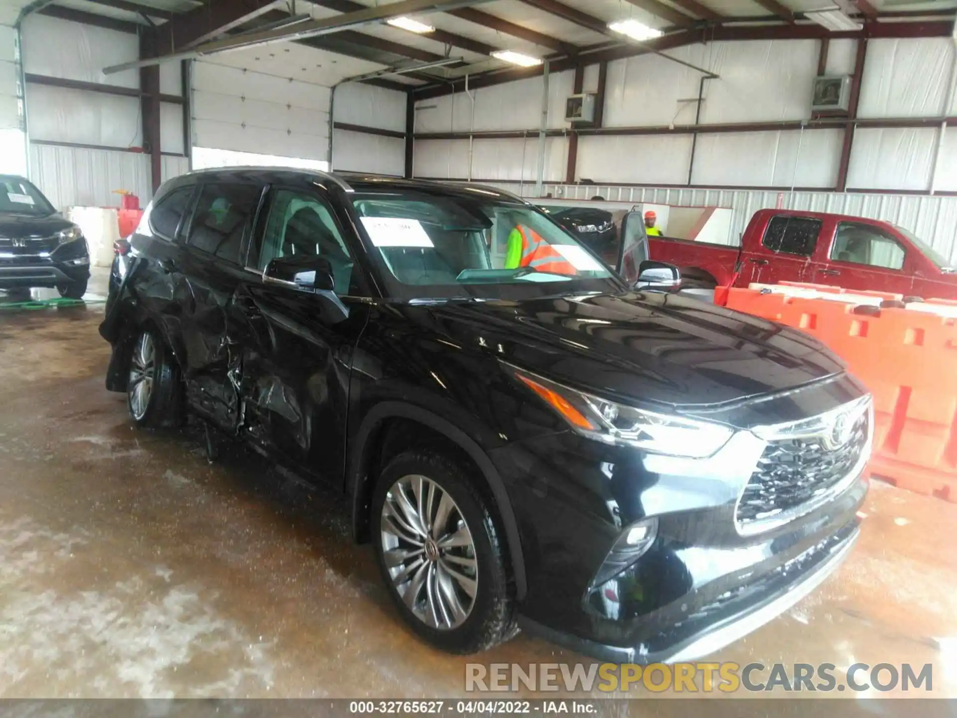 1 Photograph of a damaged car 5TDFZRBH1MS150855 TOYOTA HIGHLANDER 2021