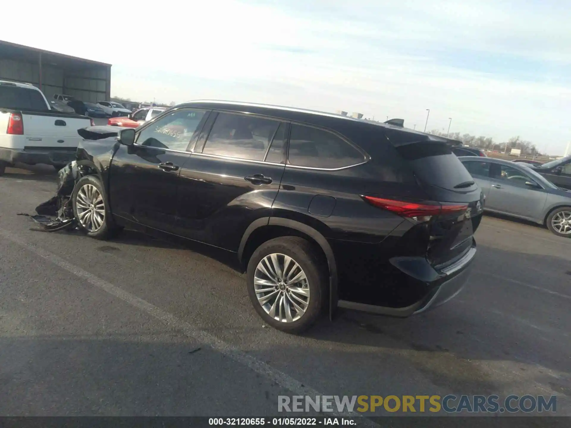 3 Photograph of a damaged car 5TDFZRBH2MS095316 TOYOTA HIGHLANDER 2021