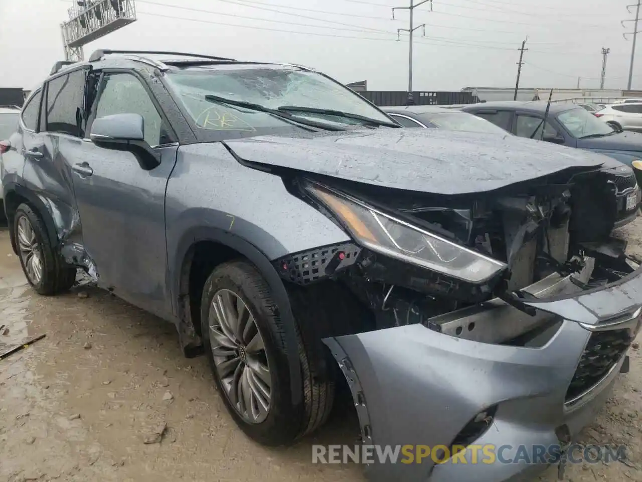 9 Photograph of a damaged car 5TDFZRBH2MS109599 TOYOTA HIGHLANDER 2021