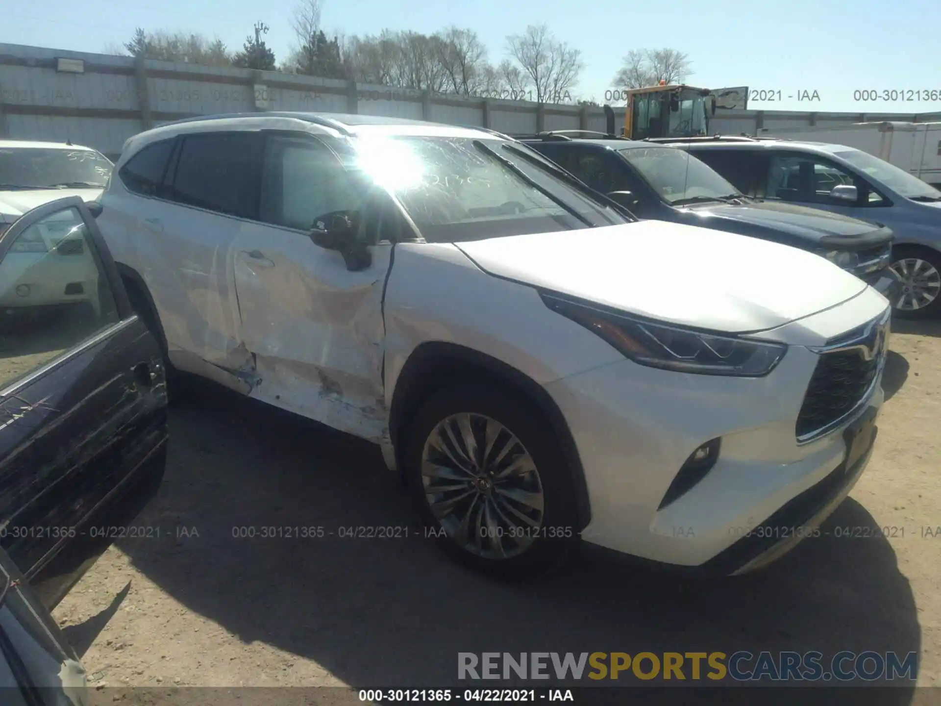 1 Photograph of a damaged car 5TDFZRBH3MS063216 TOYOTA HIGHLANDER 2021