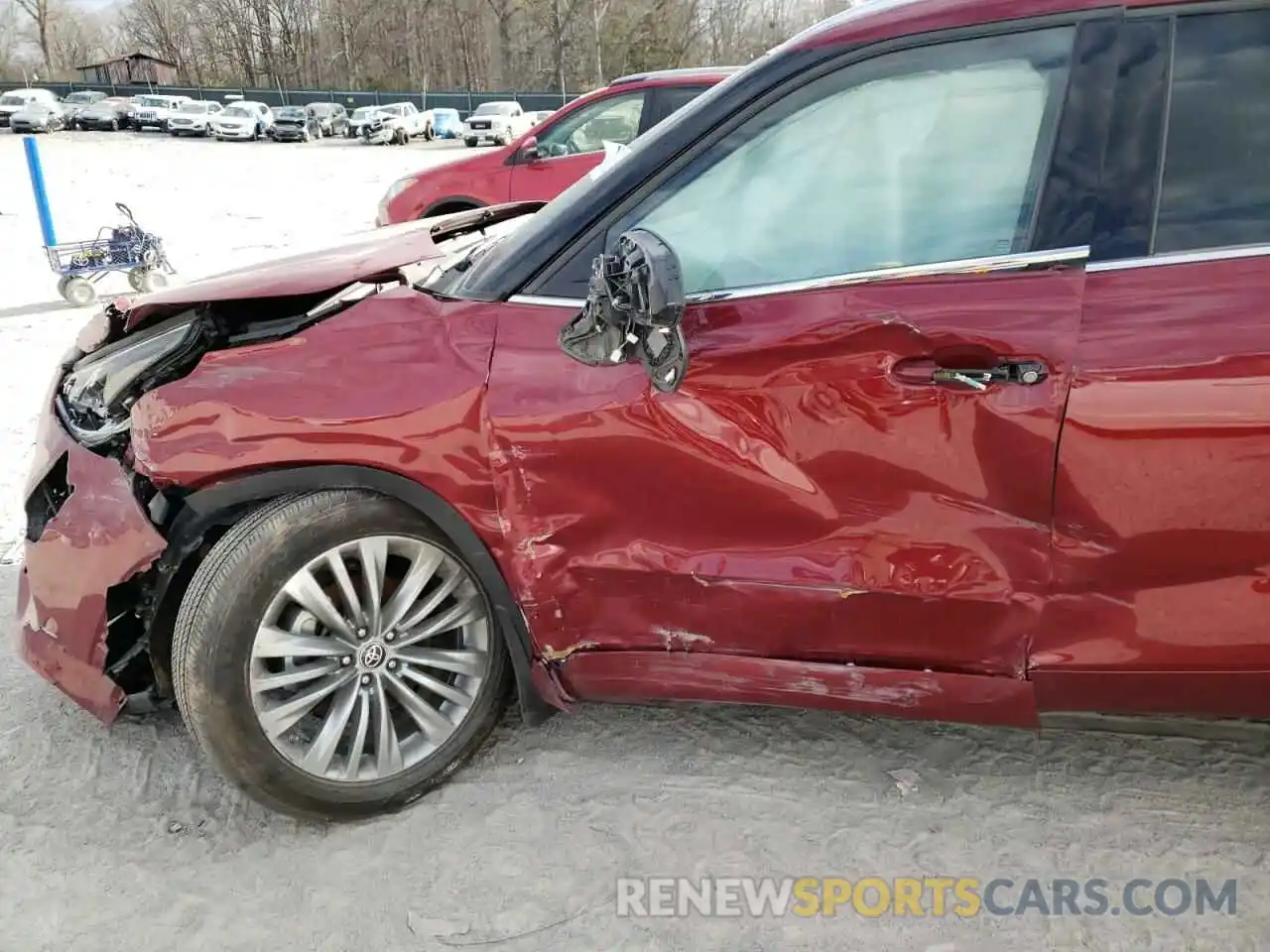 10 Photograph of a damaged car 5TDFZRBH3MS070733 TOYOTA HIGHLANDER 2021