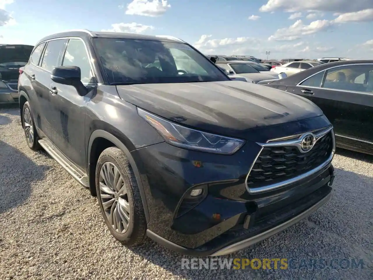 1 Photograph of a damaged car 5TDFZRBH4MS121785 TOYOTA HIGHLANDER 2021