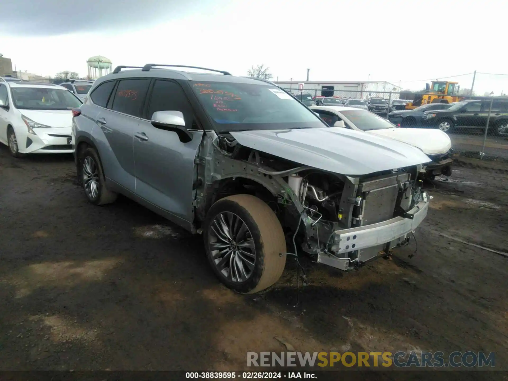 1 Photograph of a damaged car 5TDFZRBH5MS145139 TOYOTA HIGHLANDER 2021