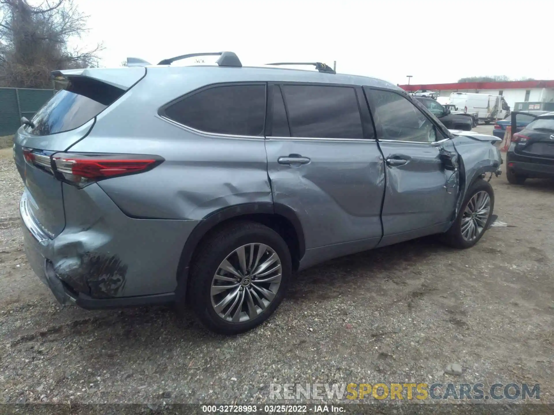 4 Фотография поврежденного автомобиля 5TDFZRBH6MS075425 TOYOTA HIGHLANDER 2021