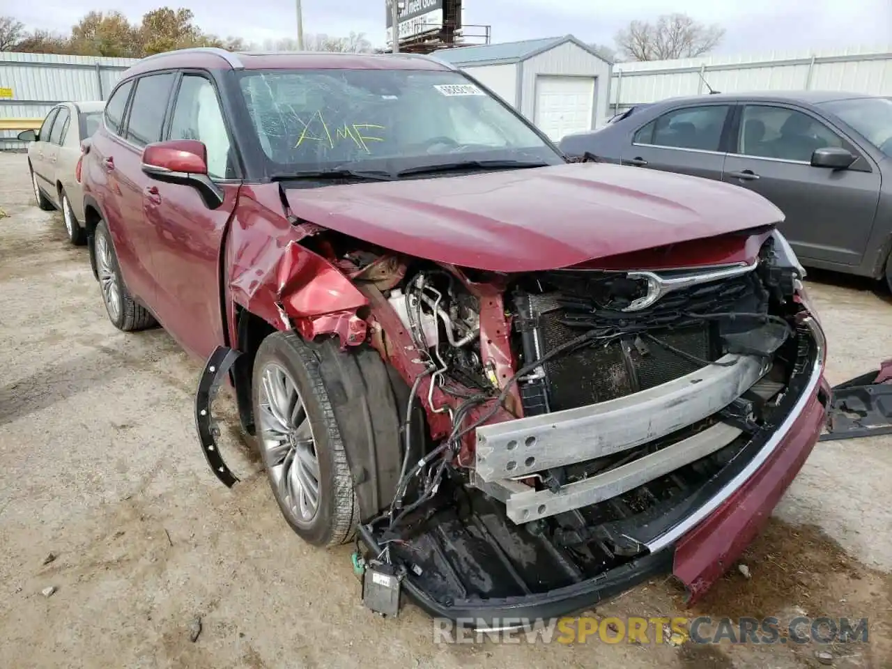 1 Photograph of a damaged car 5TDFZRBH7MS069925 TOYOTA HIGHLANDER 2021