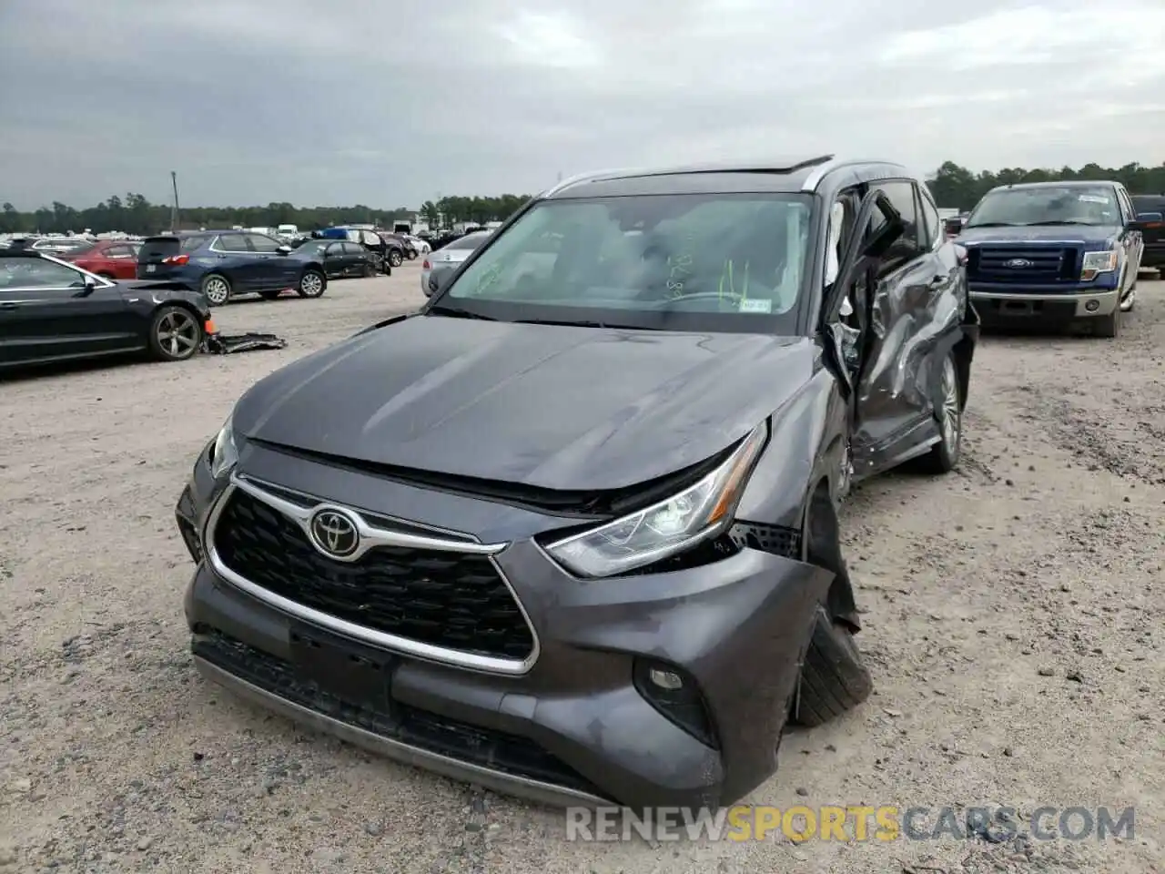 2 Photograph of a damaged car 5TDFZRBH7MS101384 TOYOTA HIGHLANDER 2021