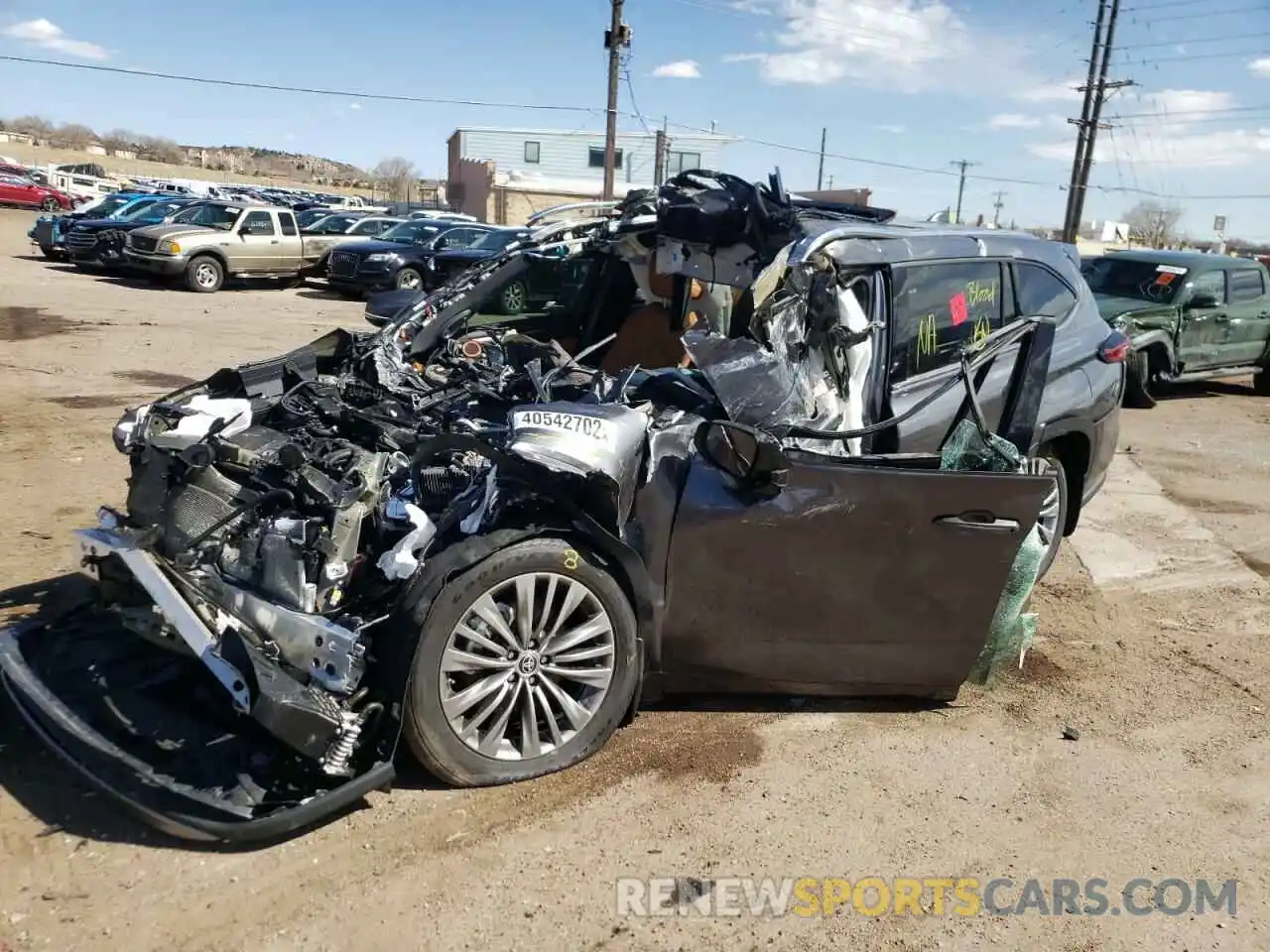 2 Photograph of a damaged car 5TDFZRBH7MS122624 TOYOTA HIGHLANDER 2021